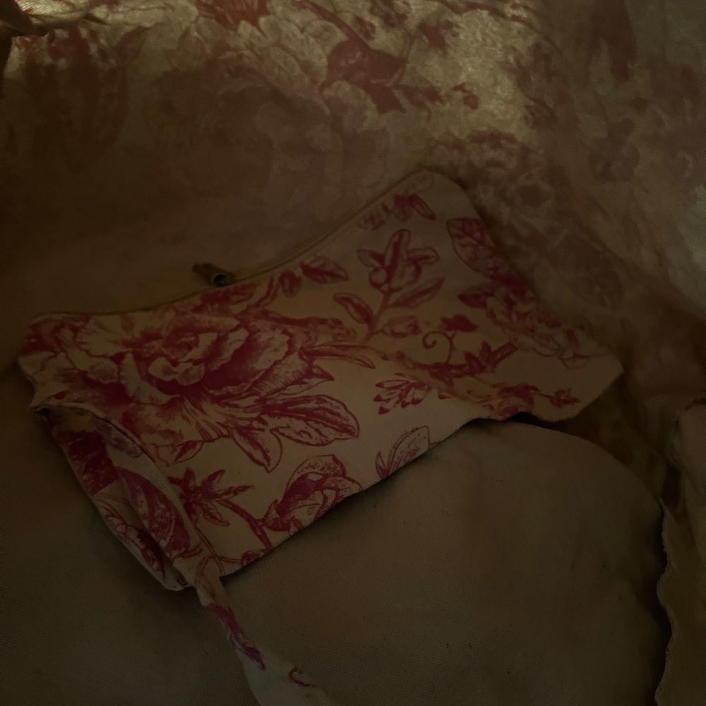 Floral Canvas Tote Bag in Pink and Cream - Picture 8 of 8